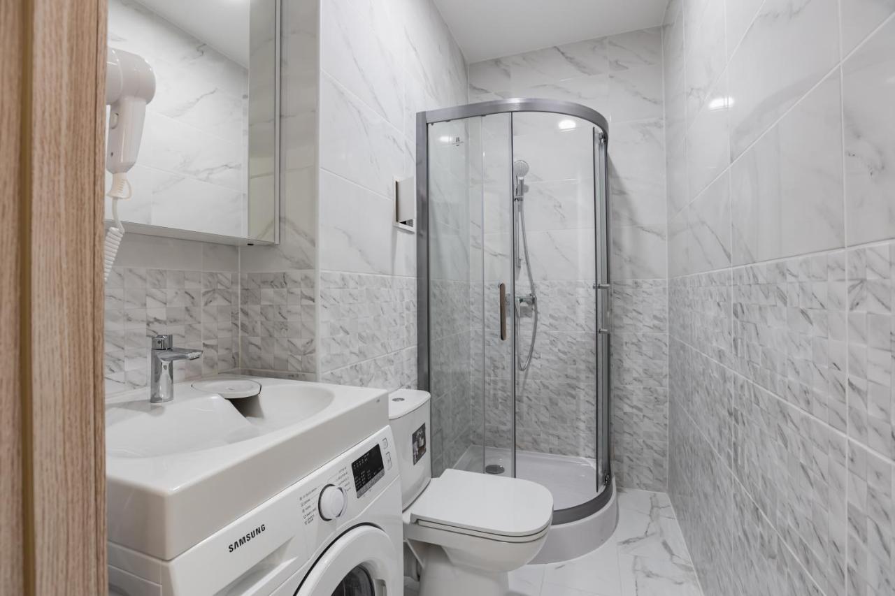 Alunana Suites Riga Esterno foto